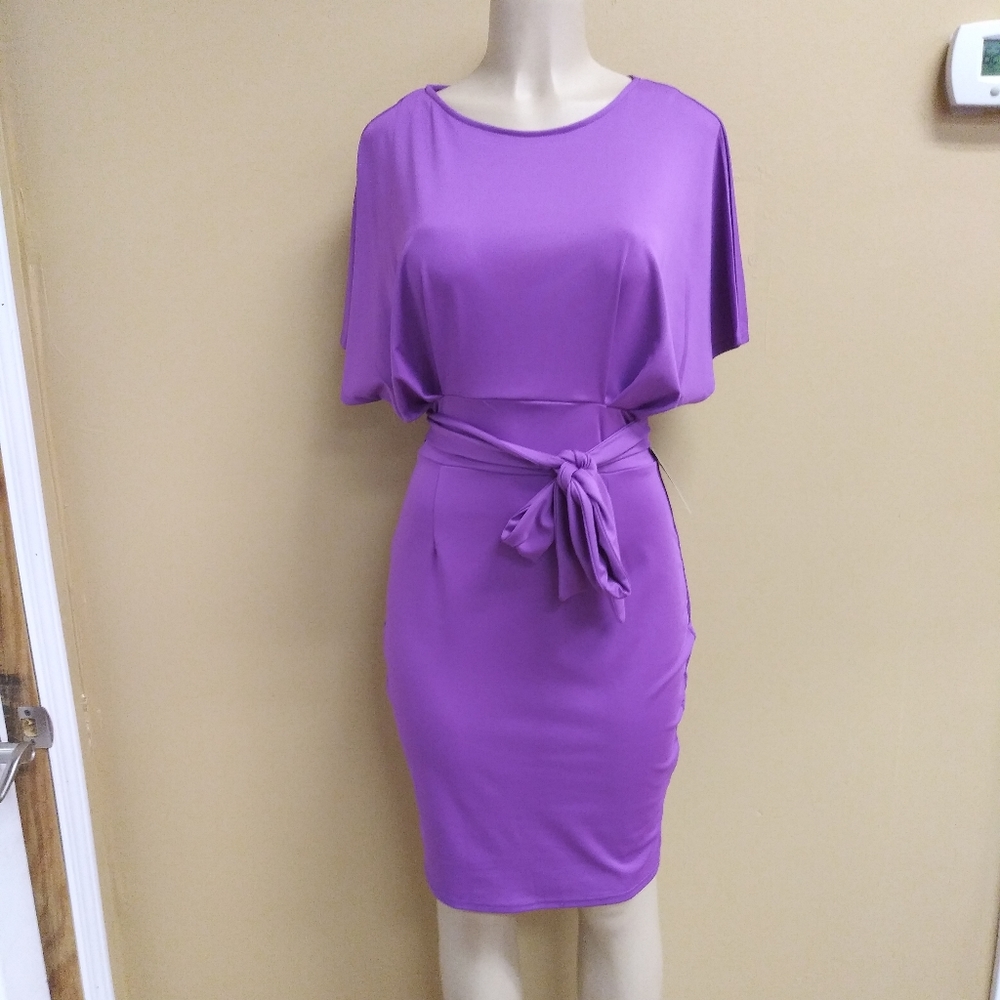 Dress - Picture 5 of 16